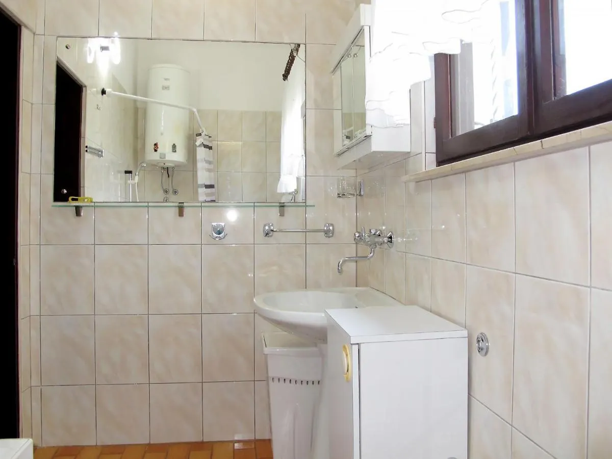Holiday Home Lara - Pul410 By Interhome Peroj Croatia